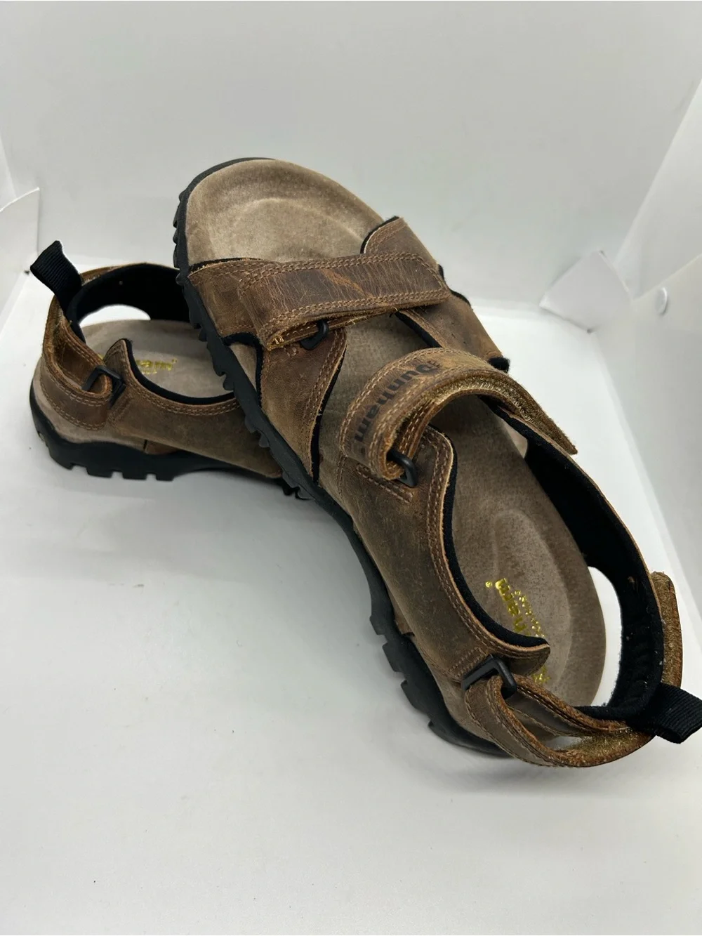 Men’s Dunham Tan/Brown Adjustable Leather Strap Sandals  Size 9 US